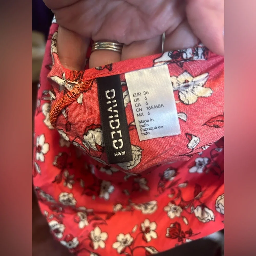 H&M Divided Women’s Romper Floral Sleeveless Spaghetti Strap Size 6